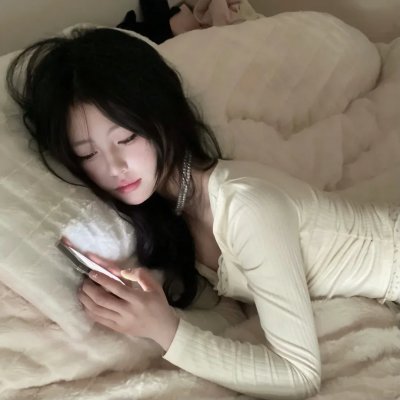 雪花女神龙 海报